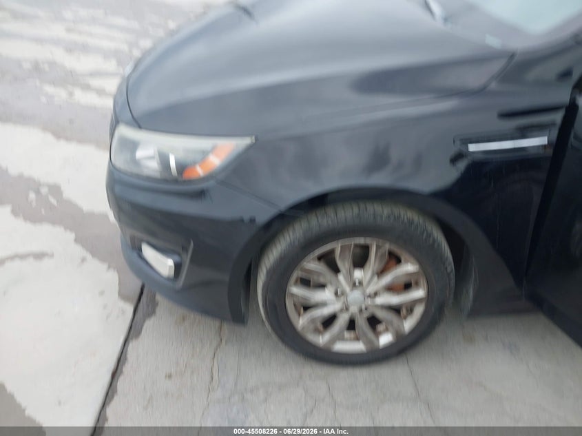 2014 Kia Optima VIN 5XXGN4A77EG332378 IAAI salvage auction — LEFT SIDE, Clear - Dealer Only (California), sold $650 on 2026-07-09 (photo 6)