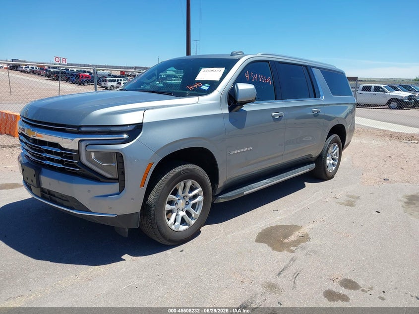2026 Chevrolet Suburban VIN 1GNS5CKD6TR136829 IAAI salvage auction — RIGHT SIDE, Clear (Texas), sold $46,250 on 2026-07-29 (photo 2)
