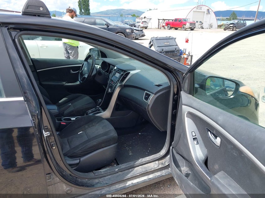 2013 Hyundai Elantra VIN KMHD35LE3DU152393 IAAI salvage auction — NORMAL WEAR, Clear (Montana), sold $175 on 2026-07-22 (photo 5)