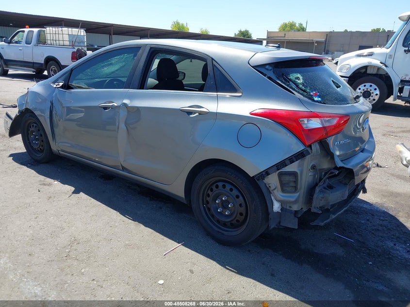 2017 Hyundai Elantra VIN KMHD35LH2HU380594 IAAI salvage auction — SIDE, Salvage (California), sold $225 on 2026-07-29 (photo 3)