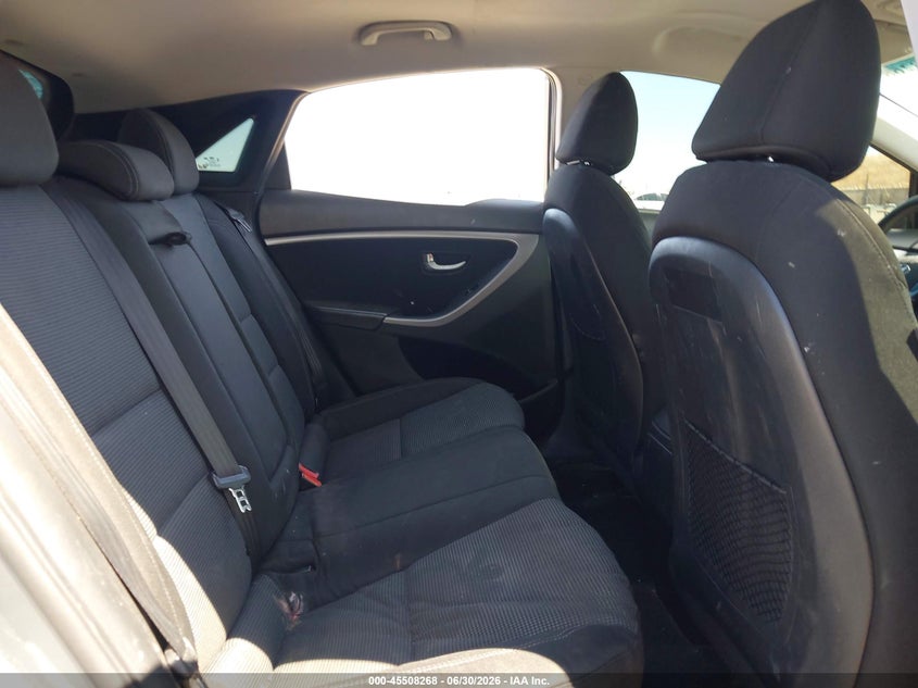 2017 Hyundai Elantra VIN KMHD35LH2HU380594 IAAI salvage auction — SIDE, Salvage (California), sold $225 on 2026-07-29 (photo 8)