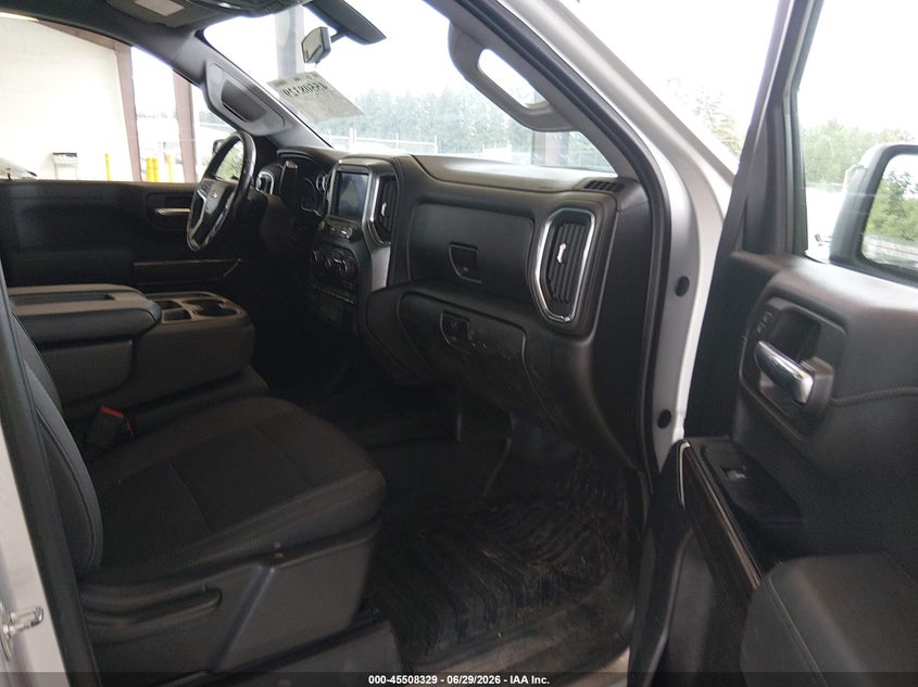 2019 Chevrolet Silverado VIN 1GCUYDED6KZ294127 IAAI salvage auction — REAR END, Bill Of Sale (Washington), sold $8,100 on 2026-07-29 (photo 5)