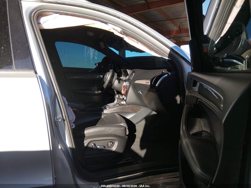 2014 Audi Sq5 VIN WA1CGAFP7EA062946 IAAI salvage auction — RIGHT SIDE, Salvage (Arizona), sold $1,825 on 2026-07-21 (photo 5)