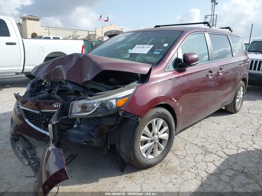 2017 Kia SEDONA VIN KNDMB5C17H6339523 IAAI salvage auction — FRONT END, Salvage (Texas), sold $175 on 2026-07-29 (photo 2)