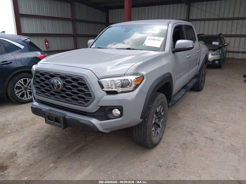 2020 Toyota Tacoma VIN 3TMCZ5AN1LM302358 IAAI salvage auction — REAR END, Salvage (Nebraska), sold $9,800 on 2026-07-30 (photo 2)