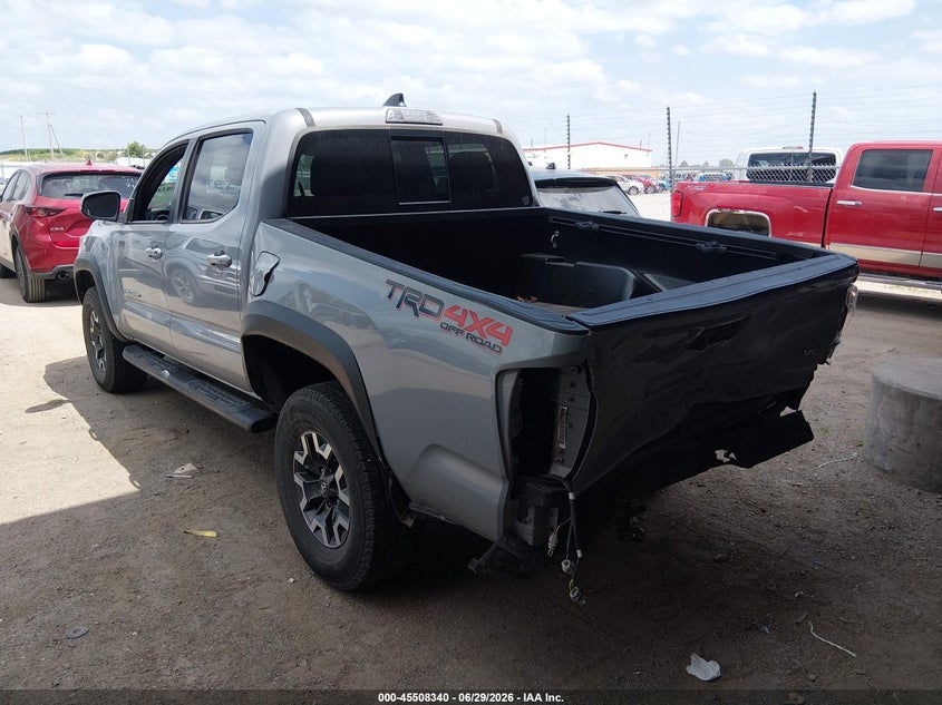 2020 Toyota Tacoma VIN 3TMCZ5AN1LM302358 IAAI salvage auction — REAR END, Salvage (Nebraska), sold $9,800 on 2026-07-30 (photo 3)