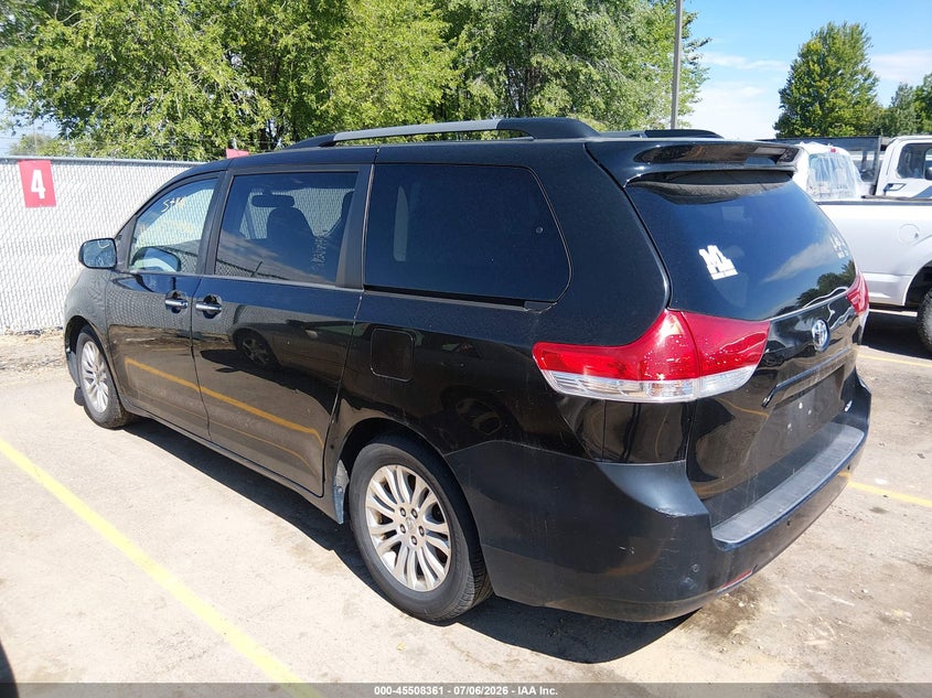 2014 Toyota Sienna VIN 5TDYK3DCXES473959 IAAI salvage auction — NORMAL WEAR, Clear (Idaho), sold $2,025 on 2026-07-10 (photo 3)