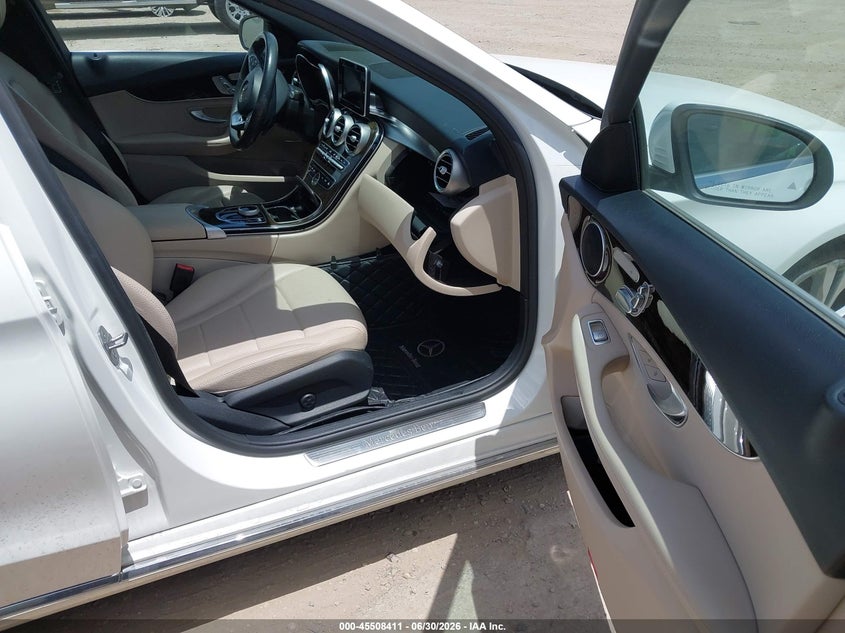 2018 Mercedes-benz C-klasse VIN WDDWF4JB4JR387235 IAAI salvage auction — LEFT FRONT, Original (Texas), sold $6,100 on 2026-08-02 (photo 5)