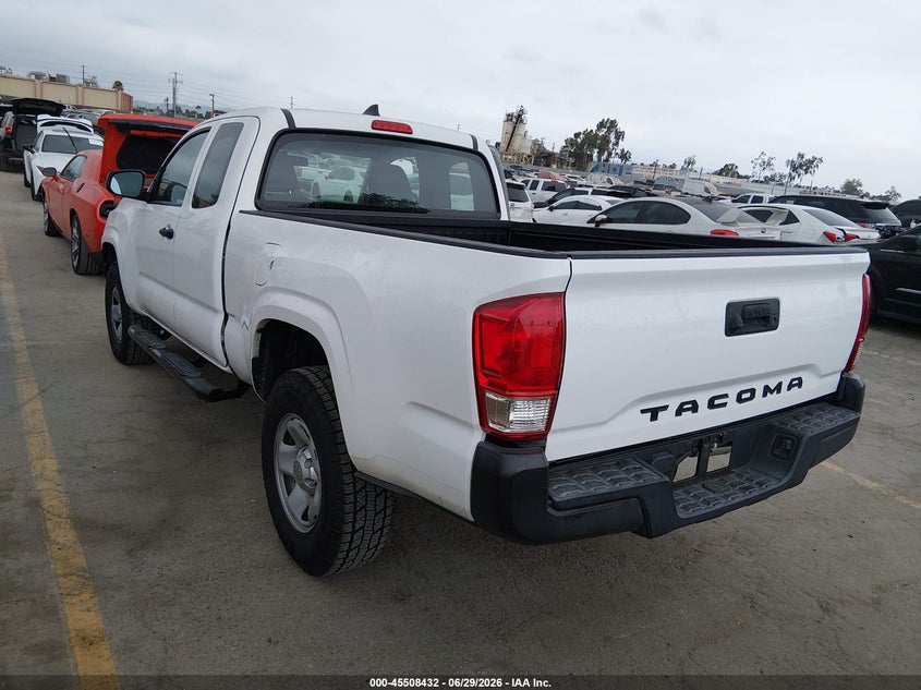 2017 Toyota Tacoma VIN 5TFRX5GN8HX100027 IAAI salvage auction — RIGHT SIDE, Salvage (California), sold $25 on 2026-07-29 (photo 3)
