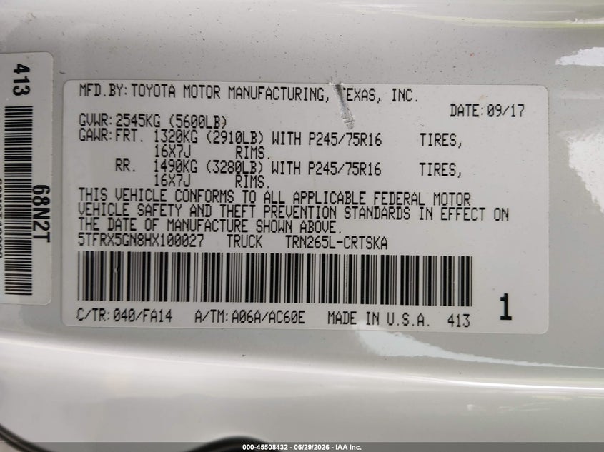 2017 Toyota Tacoma VIN 5TFRX5GN8HX100027 IAAI salvage auction — RIGHT SIDE, Salvage (California), sold $25 on 2026-07-29 (photo 9)