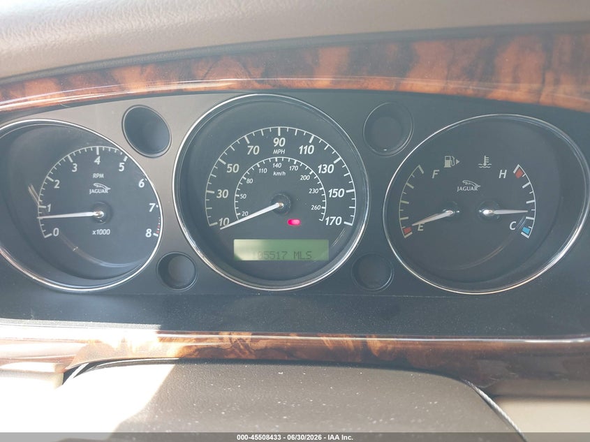 2006 Jaguar Xj series VIN SAJWA71B16SH10980 IAAI salvage auction — NORMAL WEAR, Clear-Dealer Only (Arizona), sold $800 on 2026-07-09 (photo 7)