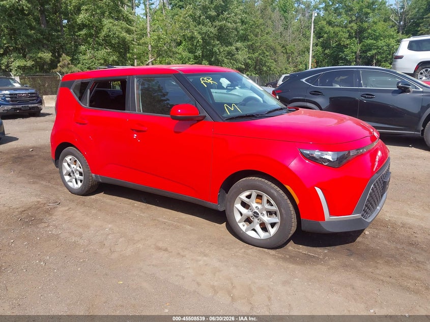 2024 Kia Soul VIN KNDJ23AU7R7238448 IAAI salvage auction — THEFT, Enterprise Vehicles Clear Only (New York), sold $9,500 on 2026-07-08 (photo 1)