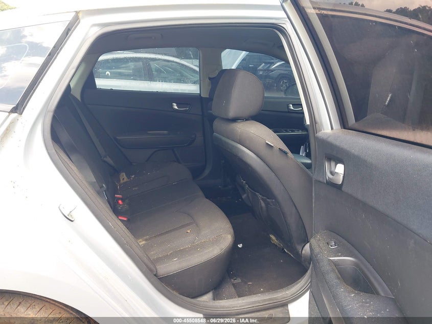 2016 Kia Optima VIN 5XXGT4L39GG059933 IAAI salvage auction — NORMAL WEAR, Clear (Georgia), sold $1,050 on 2026-07-22 (photo 8)