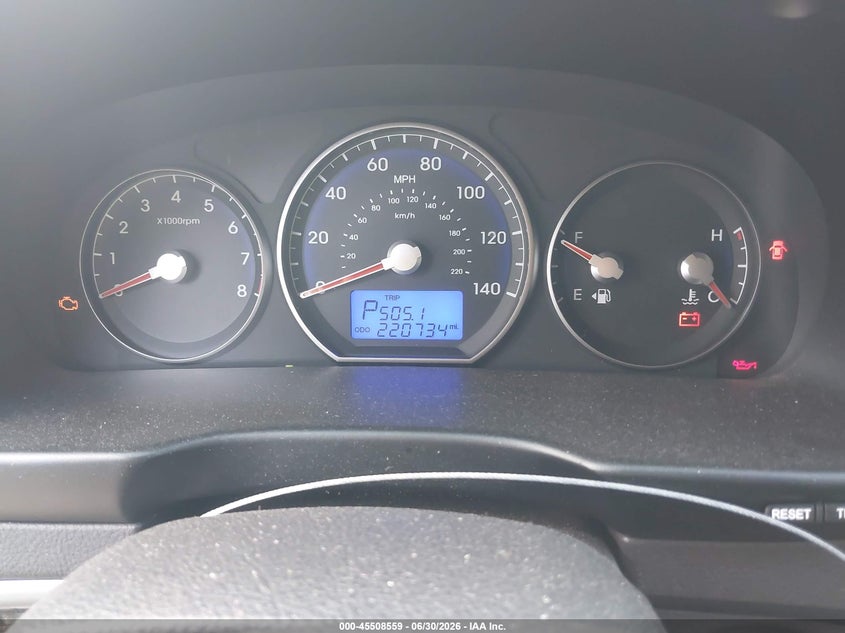 2012 Hyundai Santa fe VIN 5XYZKDAGXCG156825 IAAI salvage auction — NORMAL WEAR, Clear (Indiana), sold $600 on 2026-07-29 (photo 7)
