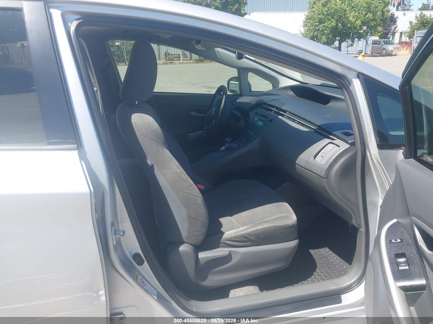 2010 Toyota Prius VIN JTDKN3DU2A0236725 IAAI salvage auction — RIGHT SIDE, Salvage (California), sold $650 on 2026-07-20 (photo 5)