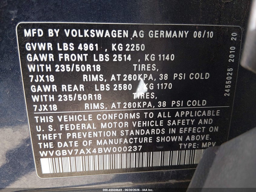 2011 Volkswagen Tiguan VIN WVGBV7AX4BW000237 IAAI salvage auction — LEFT & RIGHT, Salvage (Colorado), sold $1,150 on 2026-08-13 (photo 9)