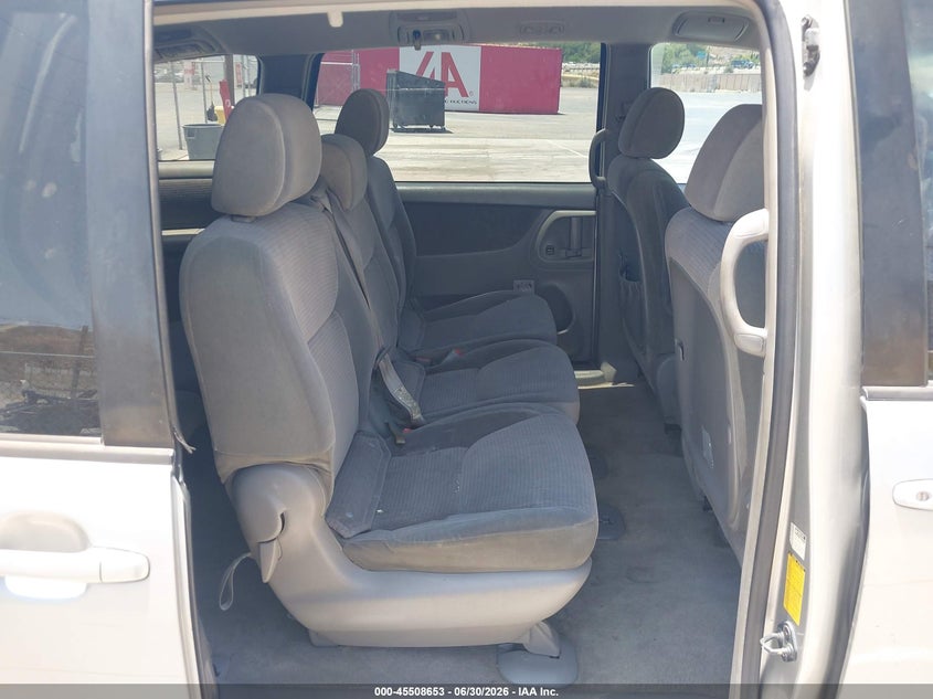 2006 Toyota Sienna VIN 5TDZA23C16S397973 IAAI salvage auction — FRONT END, Salvage (California), sold $625 on 2026-07-22 (photo 8)