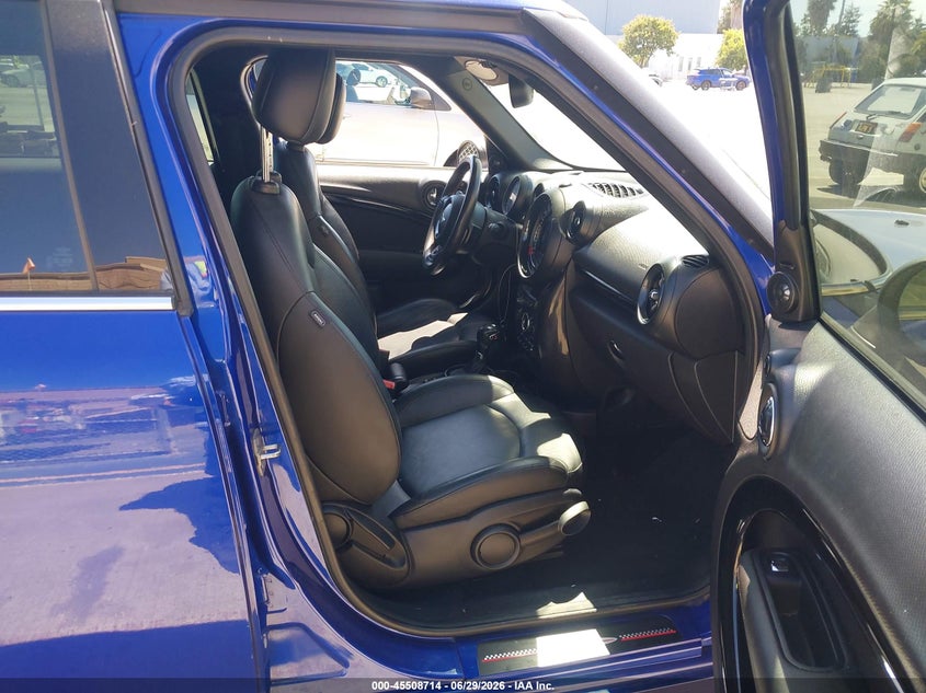 2015 Mini Countryman VIN WMWZC3C58FWT03649 IAAI salvage auction — LEFT SIDE, Salvage (California), sold $425 on 2026-07-29 (photo 5)