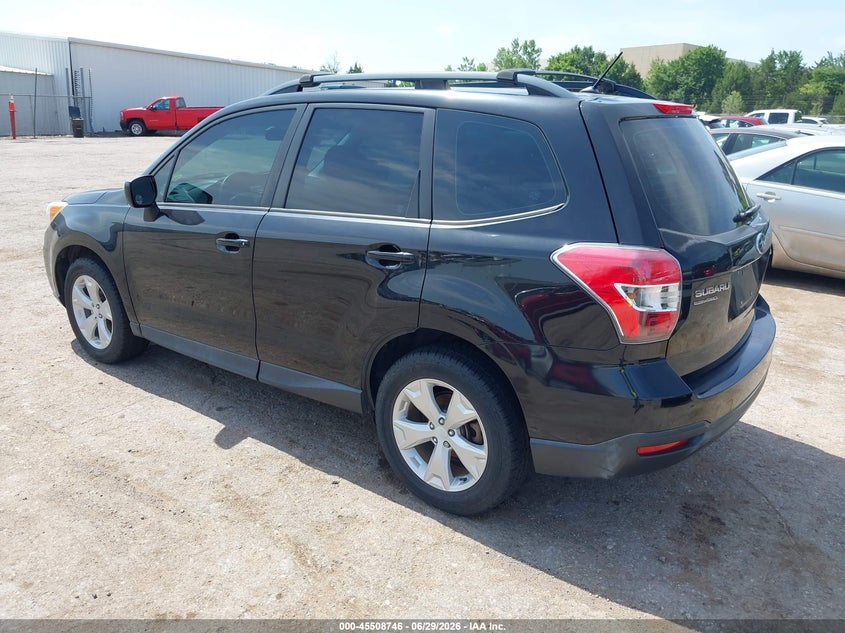 2015 Subaru Forester VIN JF2SJABC2FH826816 IAAI salvage auction — NORMAL WEAR, Clear - Public Restricted (Oklahoma), sold $2,225 on 2026-07-22 (photo 3)