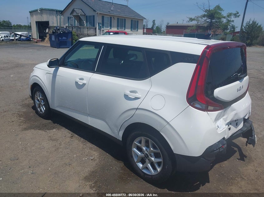 2022 Kia Soul VIN KNDJ23AUXN7830694 IAAI salvage auction — REAR END, Salvage (Virginia), sold $3,875 on 2026-07-27 (photo 3)