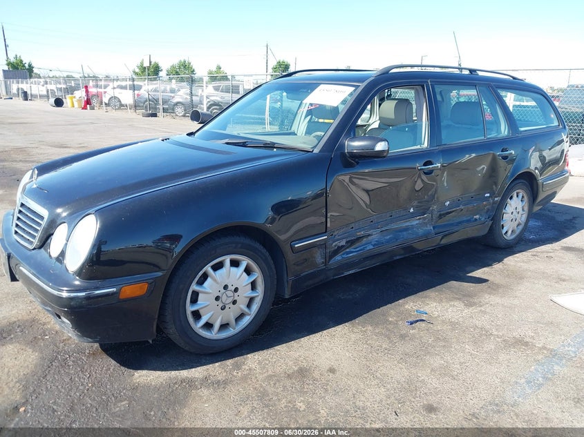 2002 Mercedes-benz E-class VIN WDBJH82J02X070737 IAAI salvage auction — SIDE, Salvage (California), sold $325 on 2026-07-29 (photo 2)