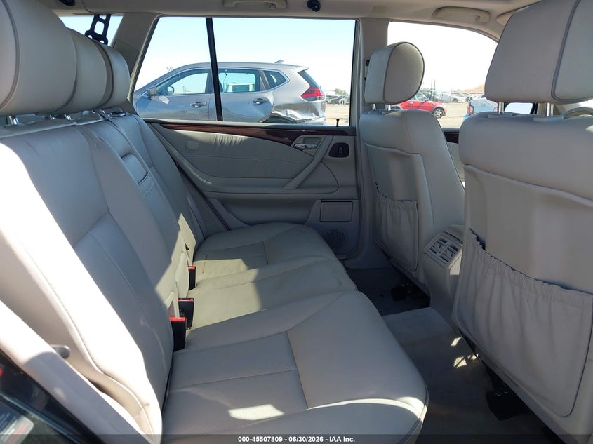 2002 Mercedes-benz E-class VIN WDBJH82J02X070737 IAAI salvage auction — SIDE, Salvage (California), sold $325 on 2026-07-29 (photo 8)