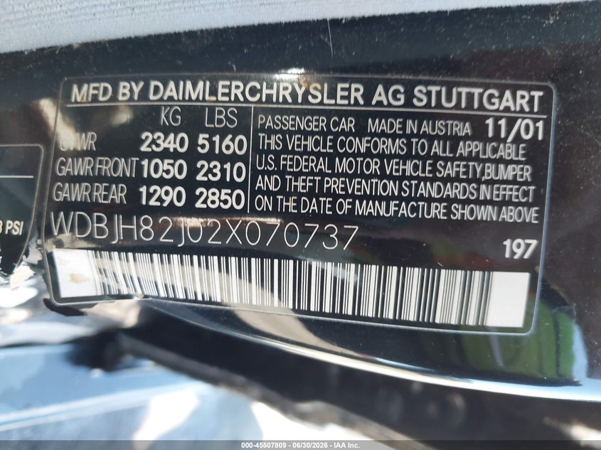 2002 Mercedes-benz E-class VIN WDBJH82J02X070737 IAAI salvage auction — SIDE, Salvage (California), sold $325 on 2026-07-29 (photo 9)