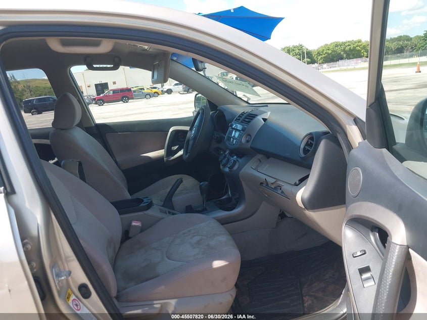2007 Toyota Rav 4 VIN JTMZD33V976035437 IAAI salvage auction — SIDE, Rebuildable (Florida), sold $1,350 on 2026-07-26 (photo 5)