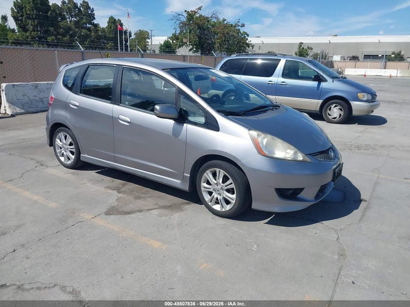 2009 Honda Fit VIN JHMGE87459S022065 IAAI salvage auction — NORMAL WEAR, Clear - Dealer Only (California), sold $975 on 2026-07-06 (photo 1)