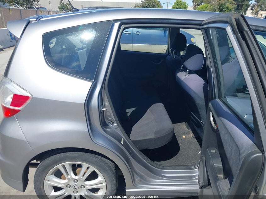 2009 Honda Fit VIN JHMGE87459S022065 IAAI salvage auction — NORMAL WEAR, Clear - Dealer Only (California), sold $975 on 2026-07-06 (photo 8)