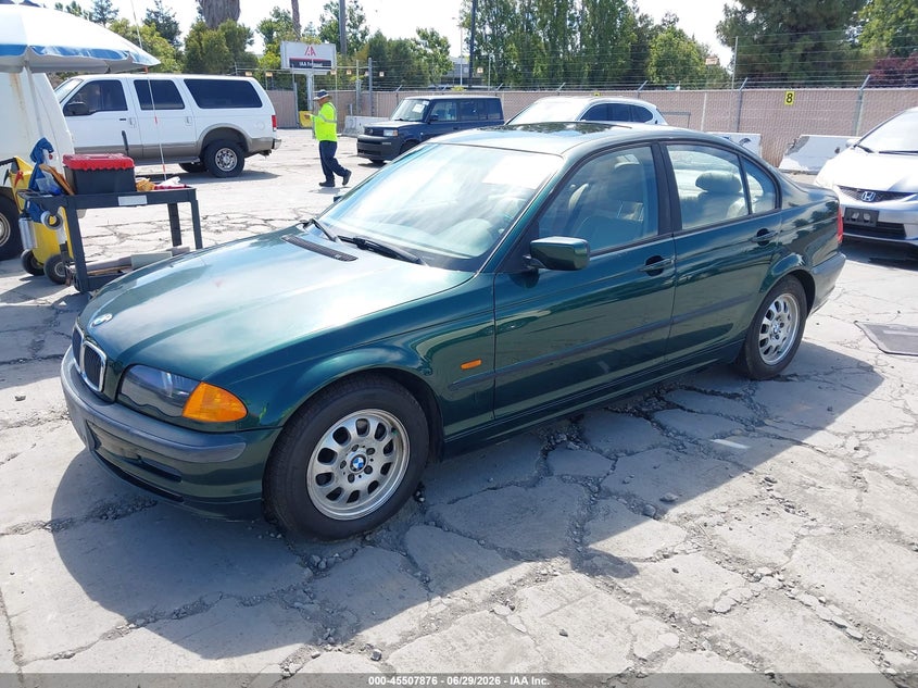 1999 BMW 3 series VIN WBAAM3331XFP51225 IAAI salvage auction — UNKNOWN, Salvage (California), sold $425 on 2026-08-01 (photo 2)