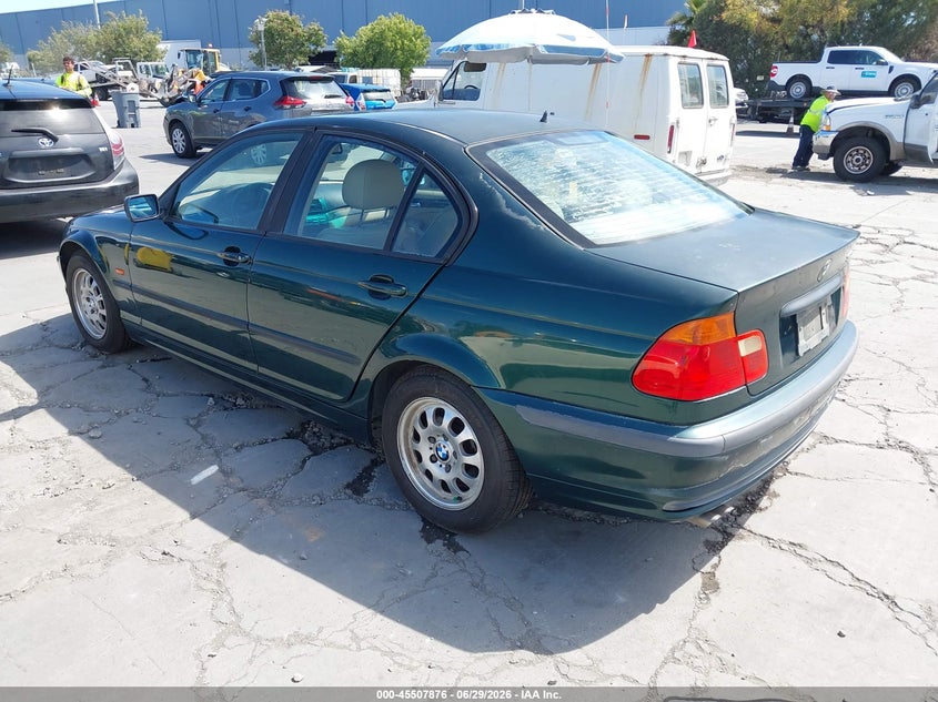 1999 BMW 3 series VIN WBAAM3331XFP51225 IAAI salvage auction — UNKNOWN, Salvage (California), sold $425 on 2026-08-01 (photo 3)