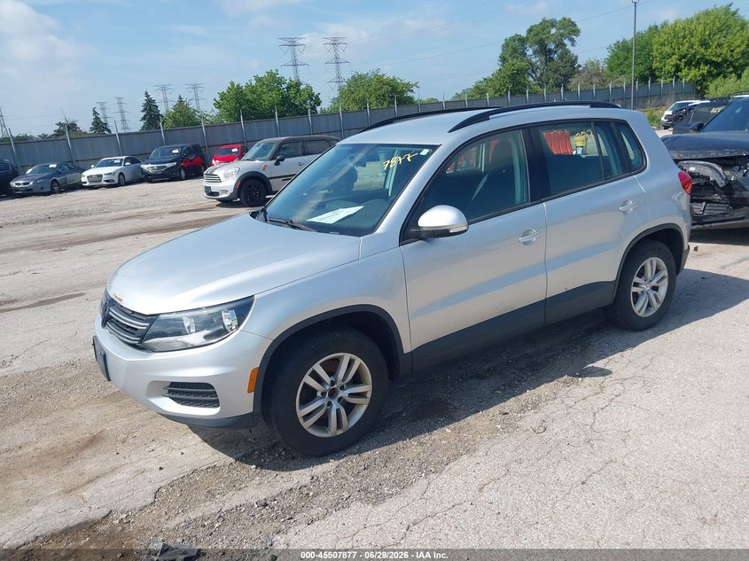 2015 Volkswagen Tiguan VIN WVGAV7AX3FW566648 IAAI salvage auction — NORMAL WEAR, Clear (Illinois), sold $1,250 on 2026-07-29 (photo 2)