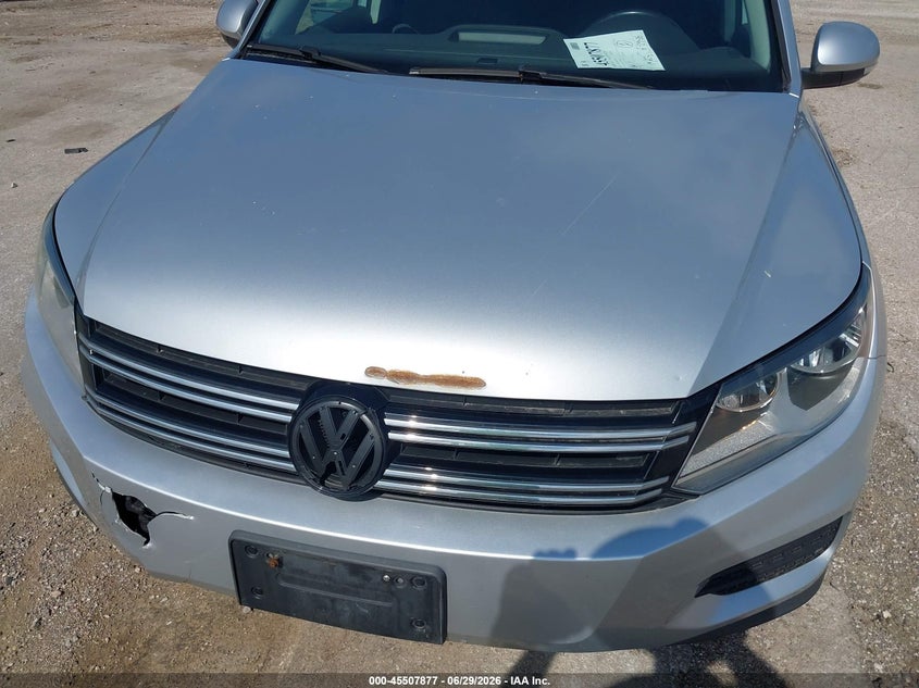 2015 Volkswagen Tiguan VIN WVGAV7AX3FW566648 IAAI salvage auction — NORMAL WEAR, Clear (Illinois), sold $1,250 on 2026-07-29 (photo 6)