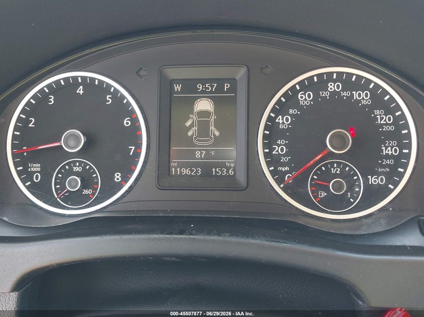 2015 Volkswagen Tiguan VIN WVGAV7AX3FW566648 IAAI salvage auction — NORMAL WEAR, Clear (Illinois), sold $1,250 on 2026-07-29 (photo 7)