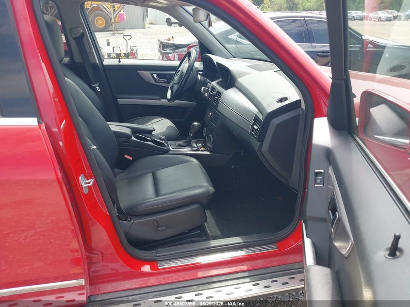2011 Mercedes-benz Glk-class VIN WDCGG8HB4BF650944 IAAI salvage auction — NORMAL WEAR, Original (Ohio), sold $1,550 on 2026-07-15 (photo 5)