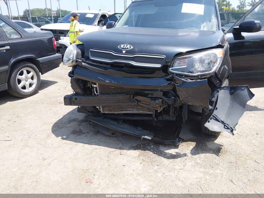 2018 Kia Soul VIN KNDJN2A23J7900496 IAAI salvage auction — FRONT END, Salvage Title, sold $1,100 on 2026-07-30 (photo 6)