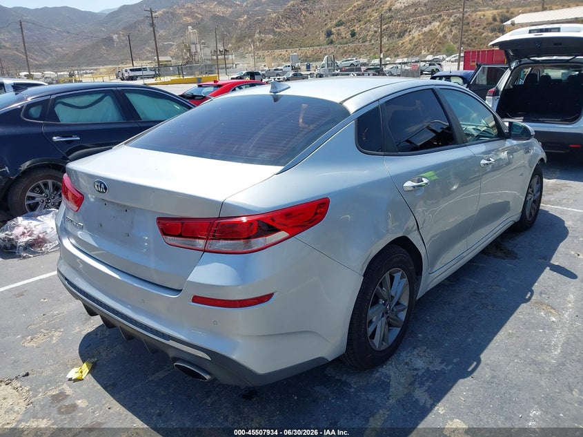 2019 Kia Optima VIN 5XXGT4L33KG346886 IAAI salvage auction — FRONT END, Salvage (California), sold $1,550 on 2026-07-15 (photo 4)