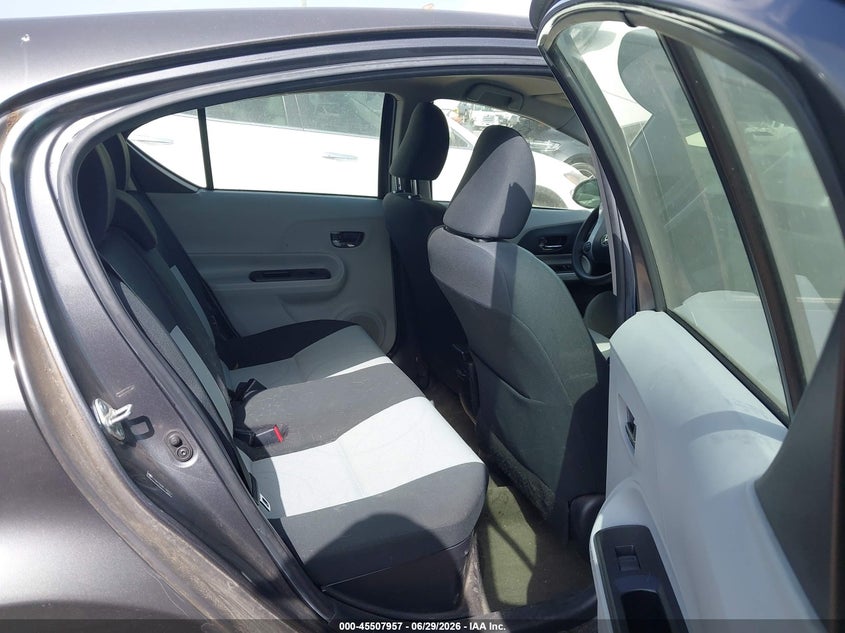 2014 Toyota Prius c VIN JTDKDTB3XE1083024 IAAI salvage auction — NORMAL WEAR, Clear (California), sold $1,225 on 2026-07-28 (photo 8)