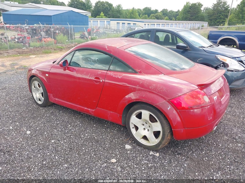 2002 Audi Tt VIN TRUWT28N021015212 IAAI salvage auction — NORMAL WEAR, Clear (South Carolina), sold $400 on 2026-07-28 (photo 3)