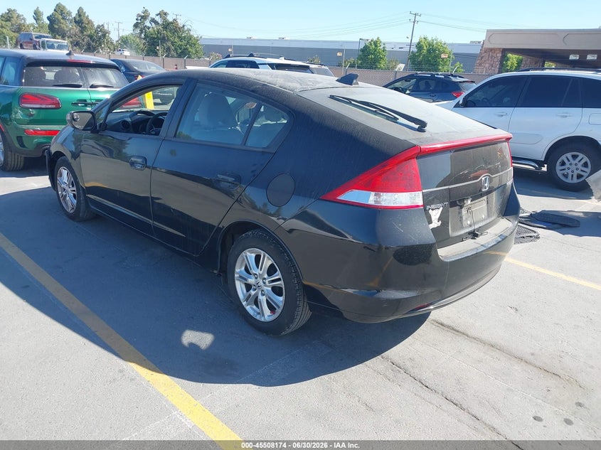 2010 Honda Insight VIN JHMZE2H73AS027445 IAAI salvage auction — SIDE, Salvage (California), sold $600 on 2026-07-20 (photo 3)