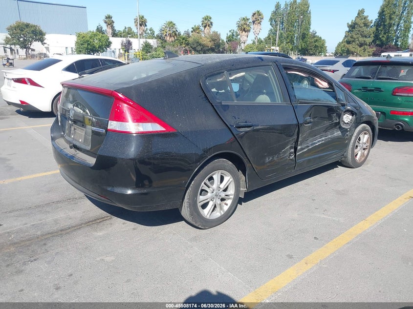 2010 Honda Insight VIN JHMZE2H73AS027445 IAAI salvage auction — SIDE, Salvage (California), sold $600 on 2026-07-20 (photo 4)