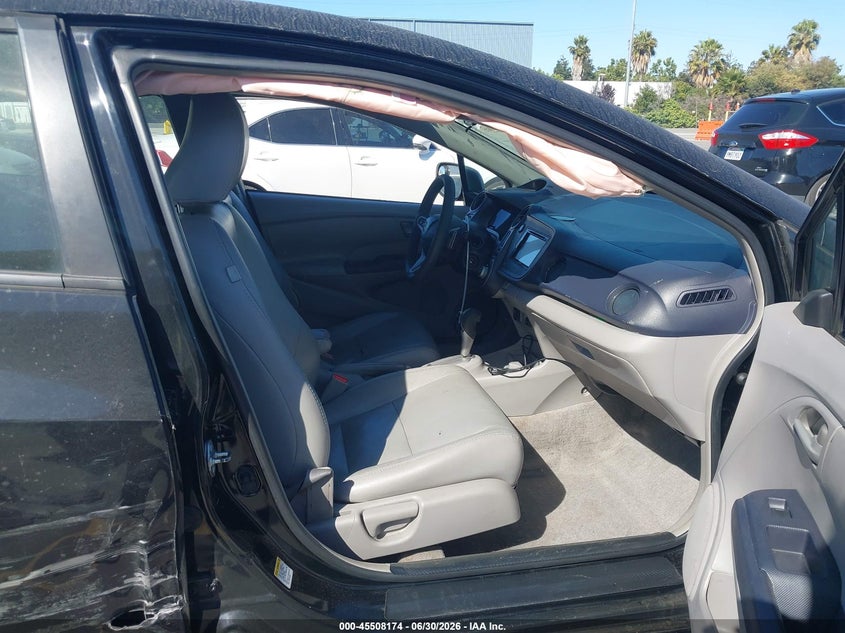 2010 Honda Insight VIN JHMZE2H73AS027445 IAAI salvage auction — SIDE, Salvage (California), sold $600 on 2026-07-20 (photo 5)
