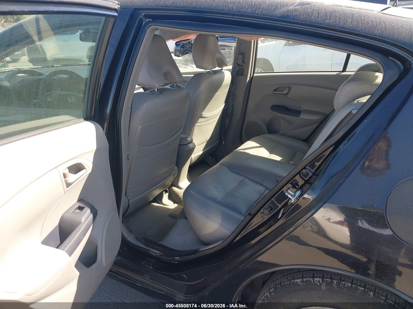 2010 Honda Insight VIN JHMZE2H73AS027445 IAAI salvage auction — SIDE, Salvage (California), sold $600 on 2026-07-20 (photo 8)