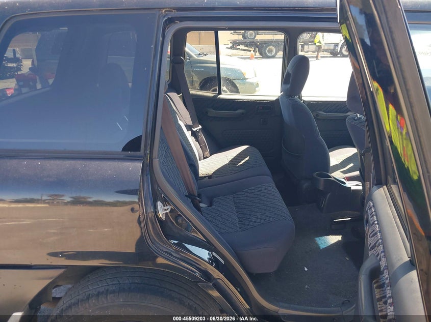 1999 Toyota Rav4 VIN JT3HP10V1X7149734 IAAI salvage auction — NORMAL WEAR, Clear - Dealer Only (California), sold $825 on 2026-07-20 (photo 8)