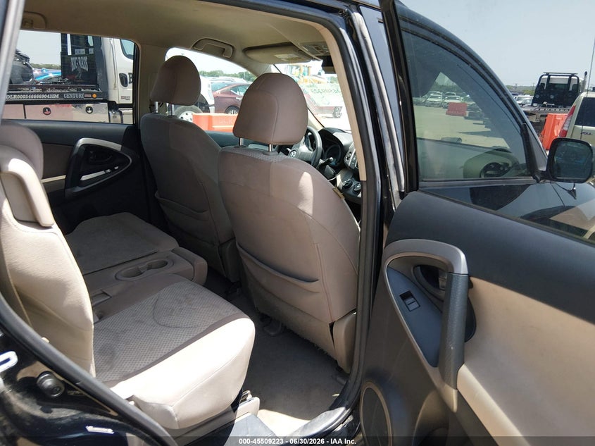 2008 Toyota Rav4 VIN JTMZK33V386013375 IAAI salvage auction — NORMAL WEAR, Original (Texas), sold $1,200 on 2026-07-13 (photo 8)