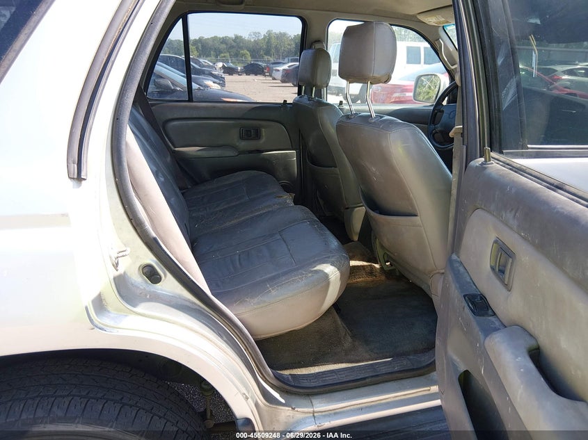2002 Toyota 4runner VIN JT3GN86R420230829 IAAI salvage auction — NORMAL WEAR, Clear (Florida), sold $625 on 2026-07-28 (photo 8)