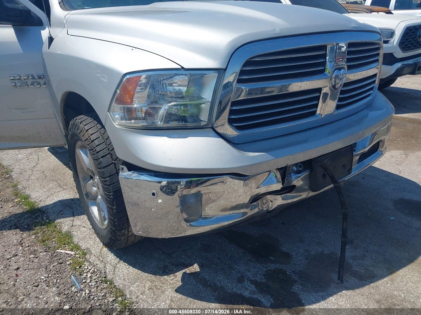 2018 Ram 1500 VIN 1C6RR7GG7JS310524 IAAI salvage auction — FRONT END, Salvage (Illinois), sold $2,700 on 2026-08-24 (photo 6)