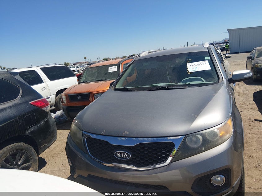 2012 Kia Sorento VIN 5XYKT3A68CG256633 IAAI salvage auction — NORMAL WEAR, Clear-Dealer Only (Arizona), sold $1,050 on 2026-07-14 (photo 6)