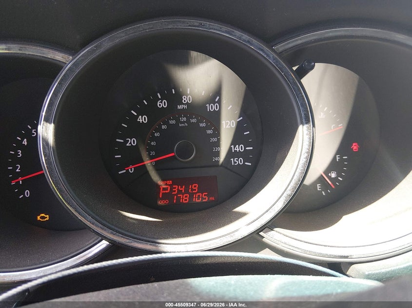 2012 Kia Sorento VIN 5XYKT3A68CG256633 IAAI salvage auction — NORMAL WEAR, Clear-Dealer Only (Arizona), sold $1,050 on 2026-07-14 (photo 7)